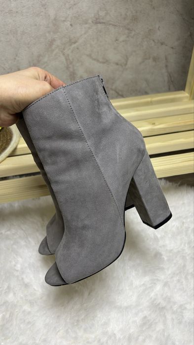 Ботильйони з відкритим носком NewLook