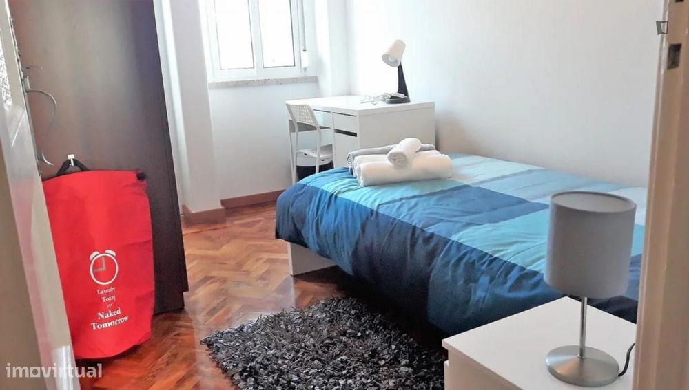 Quarto - localizado em Lisbon