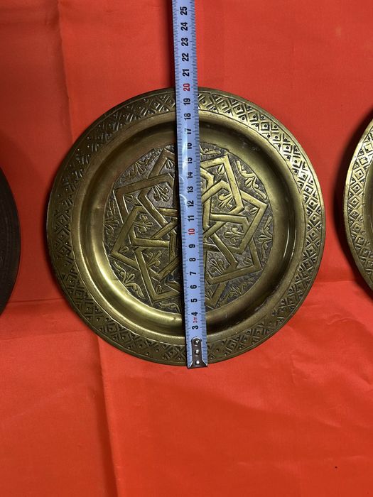 Conjunto de Pratos Marroquinos Decorativos em Metal