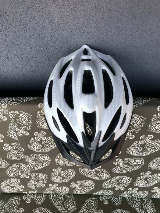 Kask rowerowy nowy