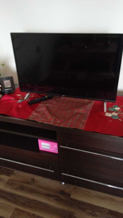 Sprzedam telewizor TCL