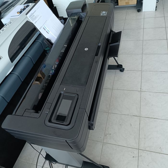 Plotter hp designjet T730 36pl com garantia