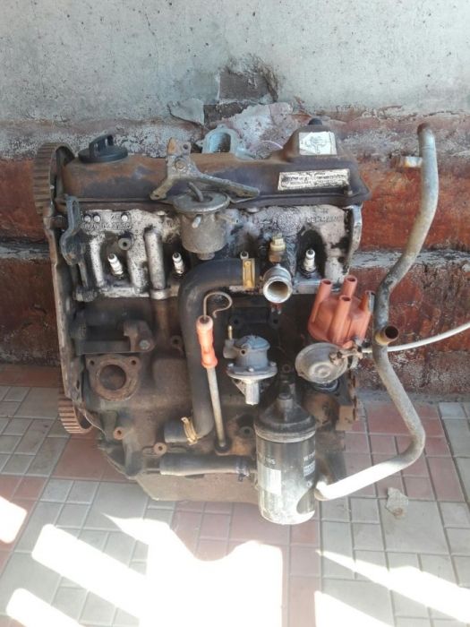 Продам мотор / двигун Volkswagen 1.6 бензин