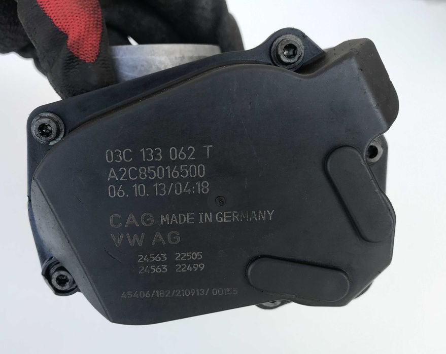 Дросельна заслонка Volkswagen Golf 5. Golf 6. Passat B6. B7 - 1.4