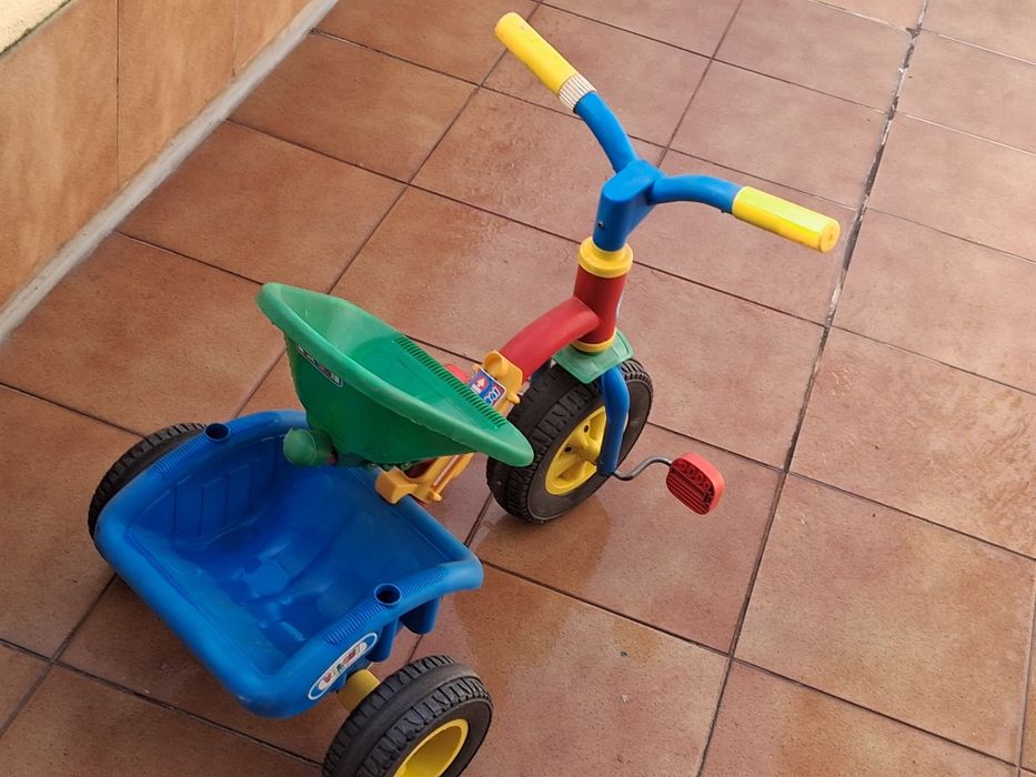 Triciclo Antigo usado428055521794478083