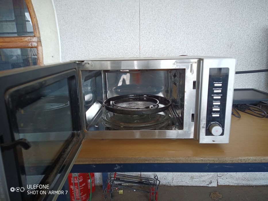 Продам  2 микроволновки
