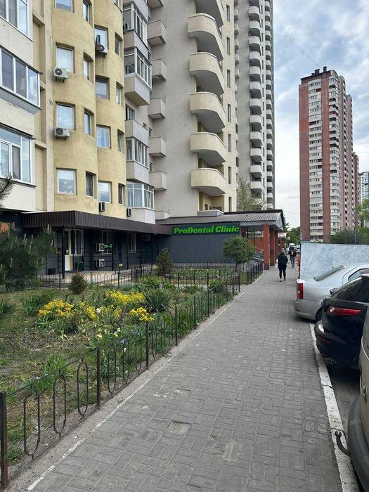 ЖК Мега Сіті, квартири з чудовим потенціалом. Харківське шосе 19А.