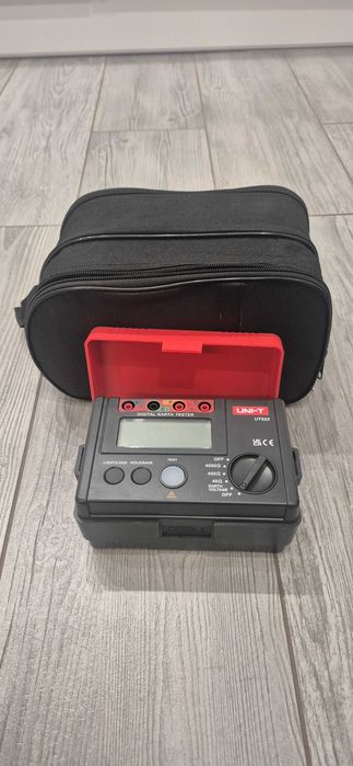 Miernik rezystancji uziemienia Uni-T UT522