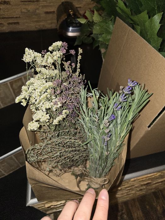 Трави. Збори. Банні запарки для бань і чанів. Свічки. Відвари. Чебрець