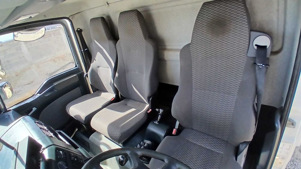 MAN TGL 8.180 Camião com 3 lugares