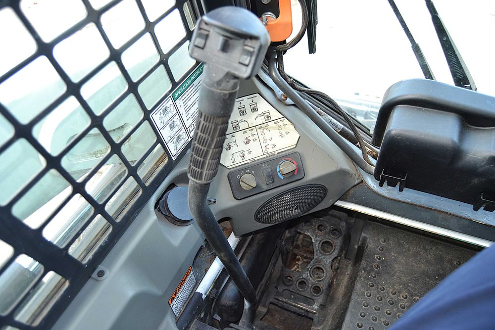 Минипогрузчик BOBCAT S510, 2014 г.в., состояние идеальное! + ВИДЕО