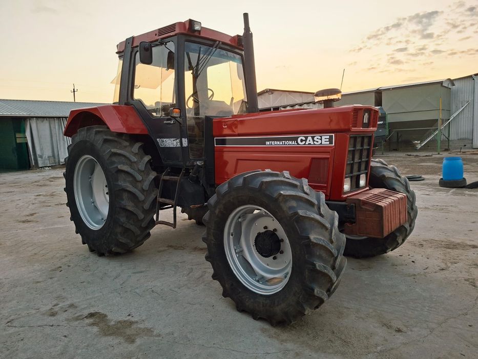 Case International 1255 XL  legenda