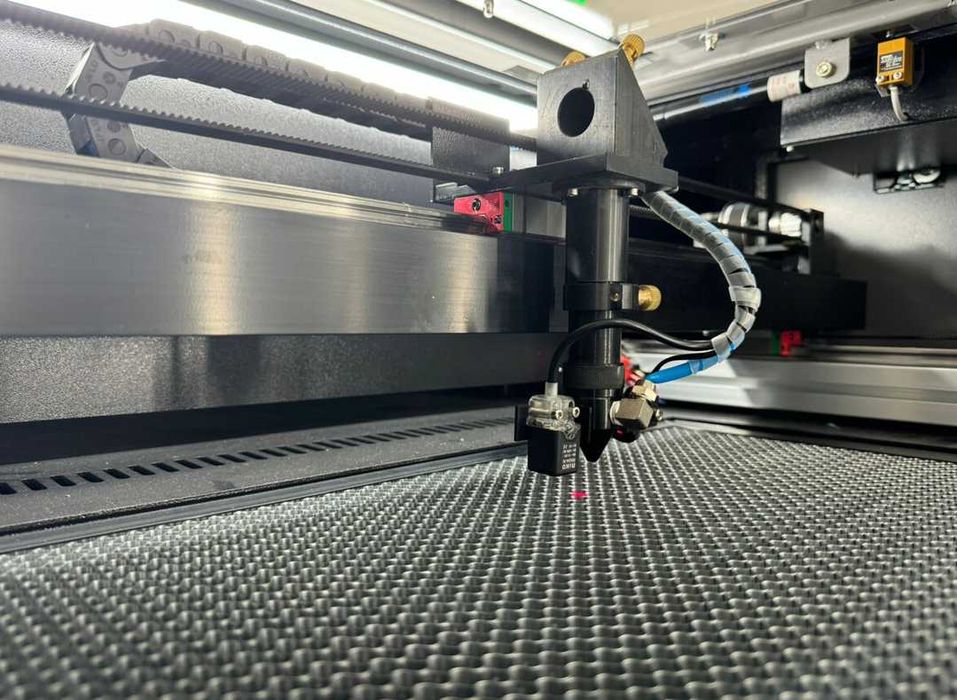 Ploter laserowy Kartier CO2 NEO P5030 50 Wat