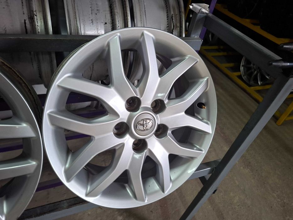Диски Тойота 5/114,3 R16 6,5J ET45 Toyota.