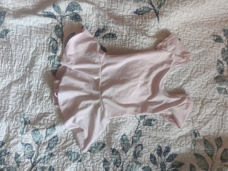 Strój baletowy (dwa komplety) 4-5 lat