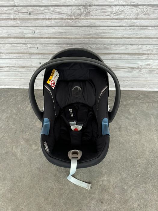 Автокрісло Cybex Aton M від 0 до року