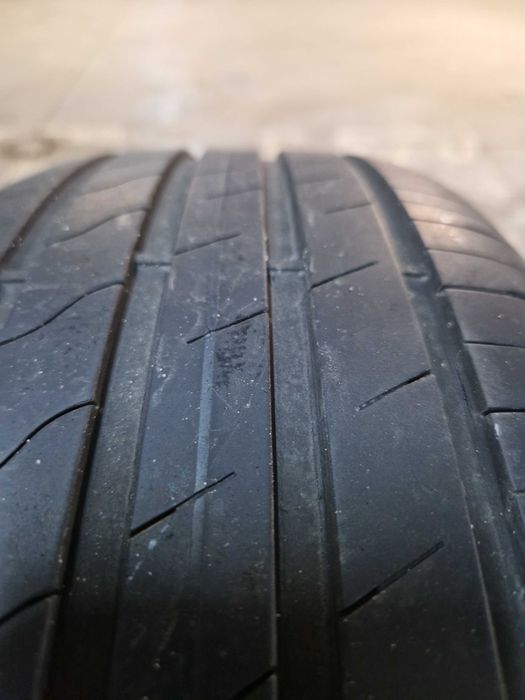 Goodyear Efficientgrip Performance 2 215/55 R17 98 W XL; 2024 r