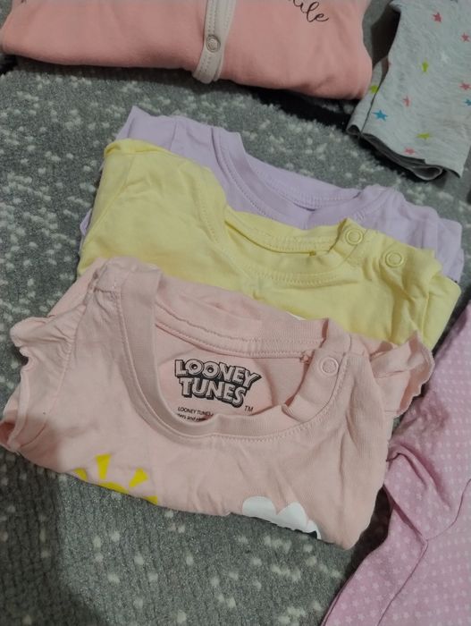 Paka ubrań dla dziewczynki eozmiar 62-68