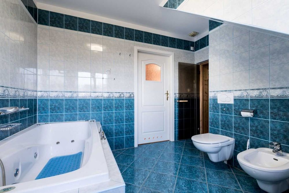 Dom - Hostel / Kwatery pracownicze / Pokoje . Miejsca noclegowe .