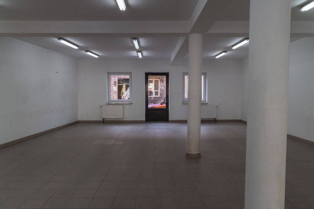 Lokal handlowo-usługowy 120 m², Proszowice, Mały Rynek