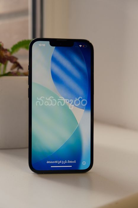 Телефон Iphone 13 128Gb Neverlock