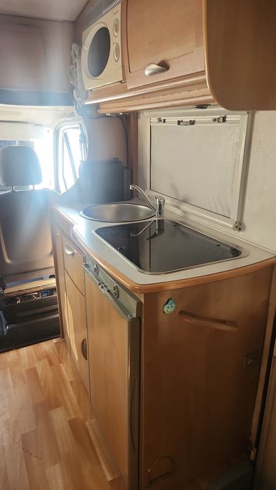 Exelente autocaravana 2006