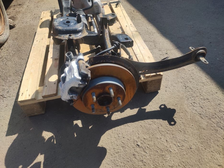 Балка підрамник форд фокус 1 2 3 разборка ford focus 2 3