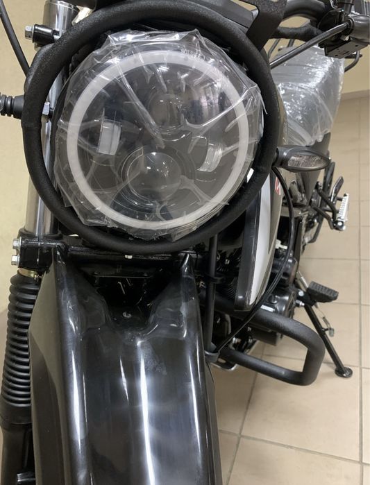 Продам новый мотоцикл с гарантией