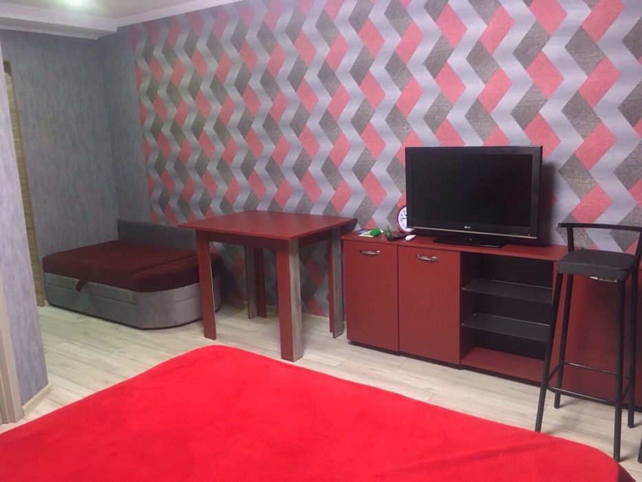 аренда посуточно квартира 2к. Заболотного Меркурий  Волна почасово