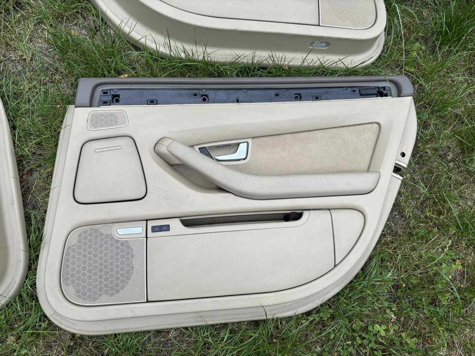 Boczki Audi A8 D3 LONG Ambiente , Bose, Rolety , Sterowanie Kanapa