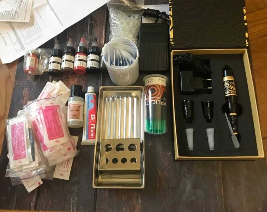 Бютжетний набір для тату майстра.