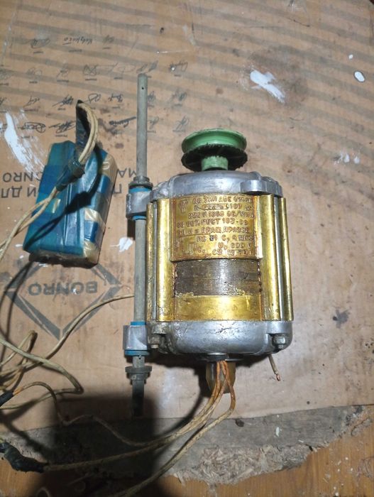 Электродвигатель АВЕ-071-4с с конденсатором