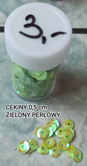 Cekiny metaliczne, ozdoby.