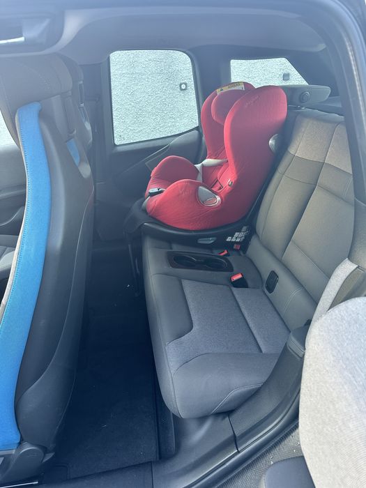 BMW i3 S - 120Ah - 184CV