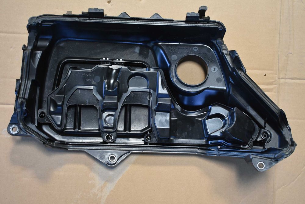 Vivaro Trafic Talento 1.6 DCI 18r górna osłona silnika 9345  2742