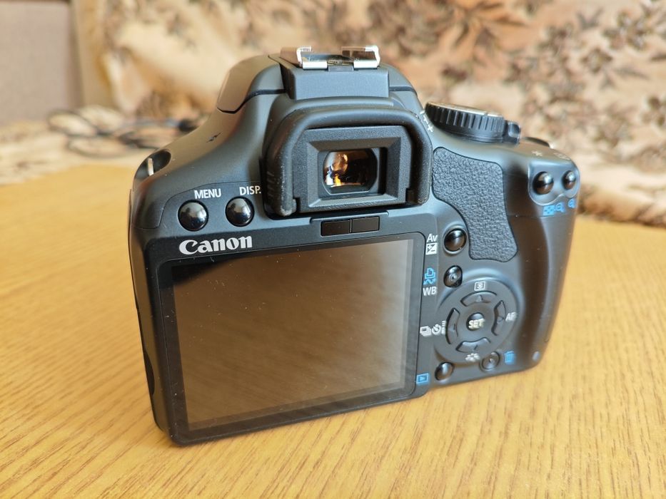 Фотоапарат Canon 450D