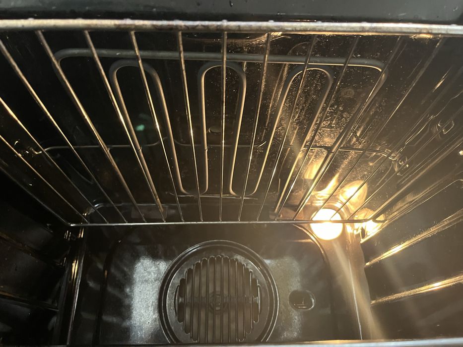 Духова шафа Hotpoint Ariston fkq 61/ha духовка