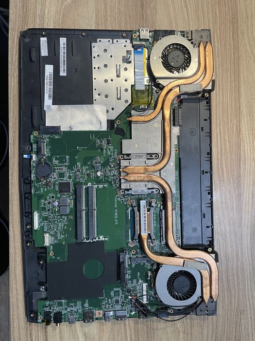 Ноутбук MSI GE62 на запчастини