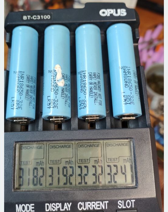 ДБЖ з акумуляторами для роутера UPS