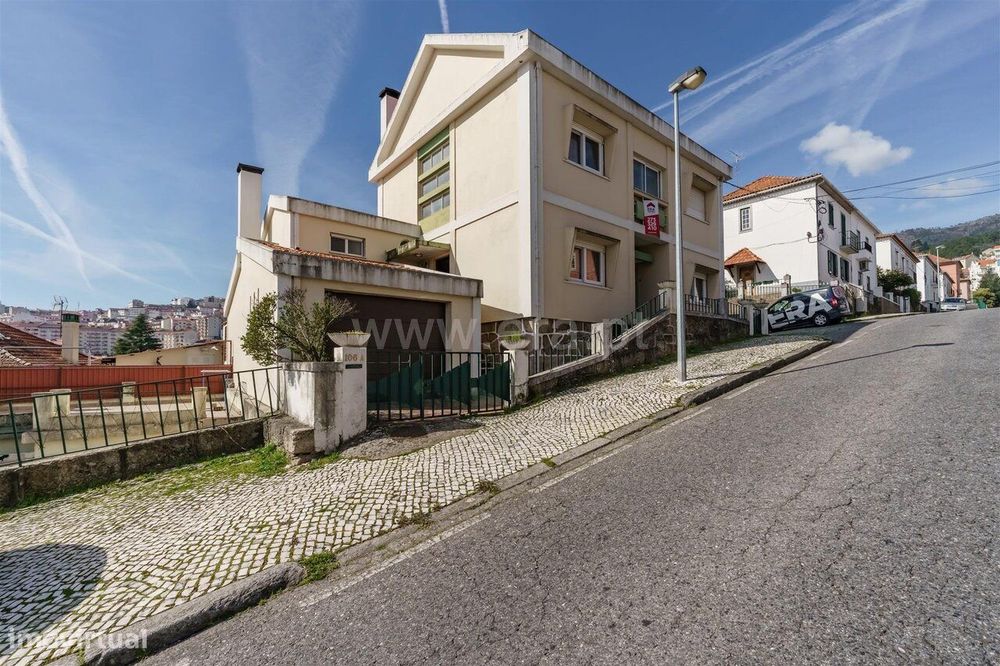 Moradia Isolada T4 / Covilhã, Covilhã