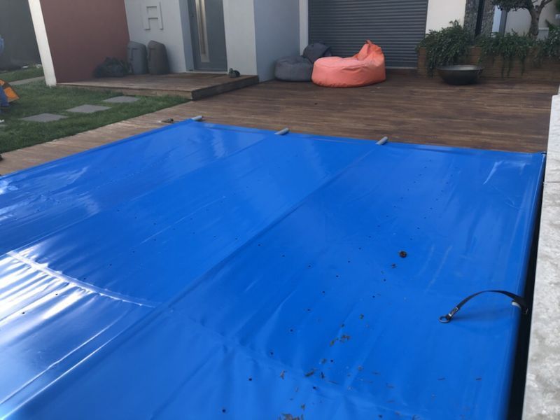 Segurança piscina cobertura barras promoção