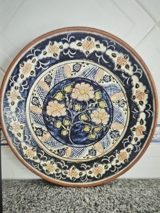 Ceramics (assorted)445795282160209922