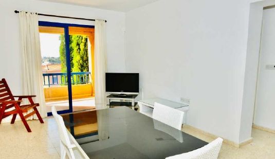 Продаж 2к. апартаментів м.Пафос (Кіпр)