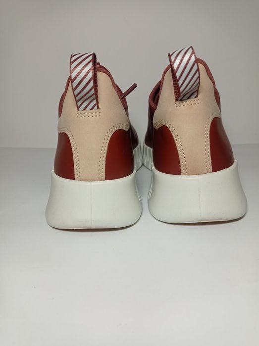 Кросівки шкіряні ECCO Gruuv 37р.