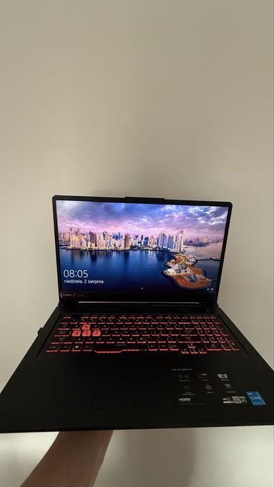 ASUS TUF GAMING F17 / i5-11400H / RTX 3050Ti / 32 GB RAM / 960 SSD / 17,3” 144HZ