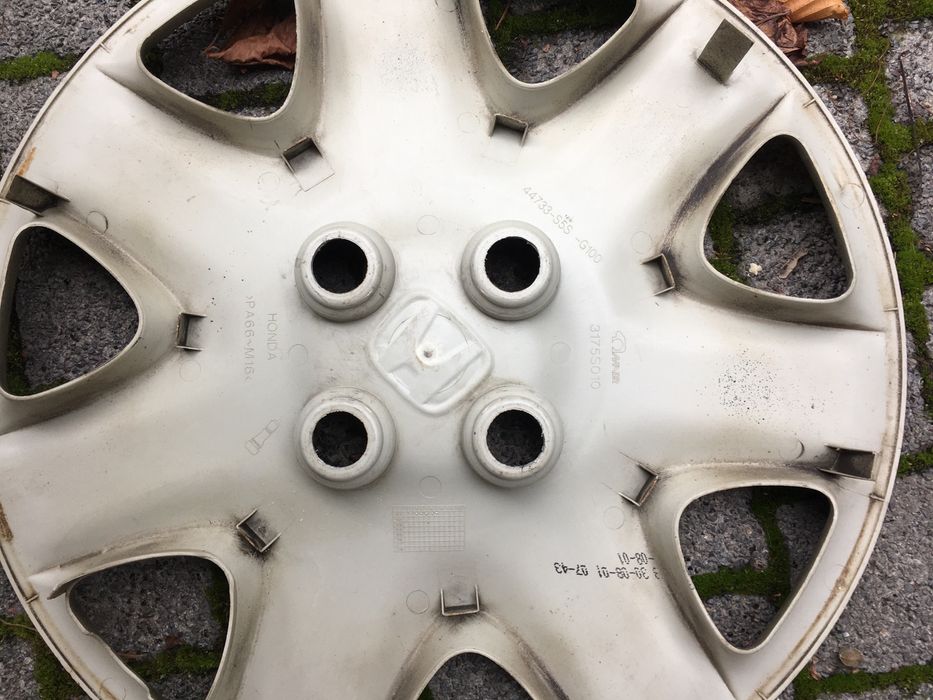 Продається комплект ковпаків для HONDA