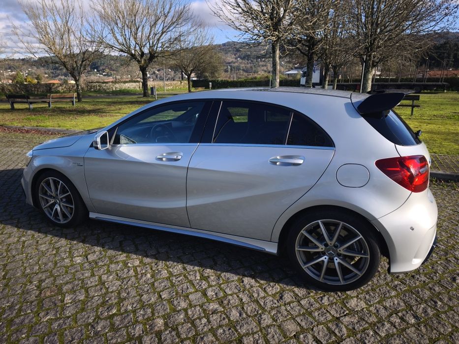 Mercedes a45 impecável