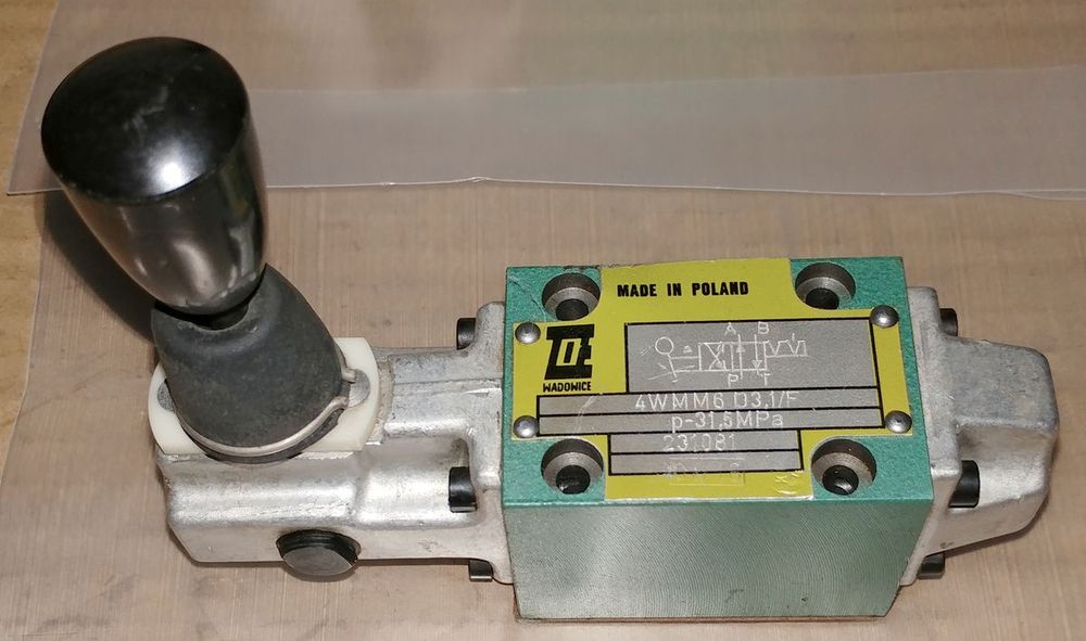 REXROTH 4WMM6D3 zawór kierunkowy z ręcznym uruchamianiem