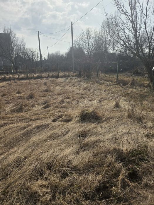 Продам земельну ділянку в Трушках