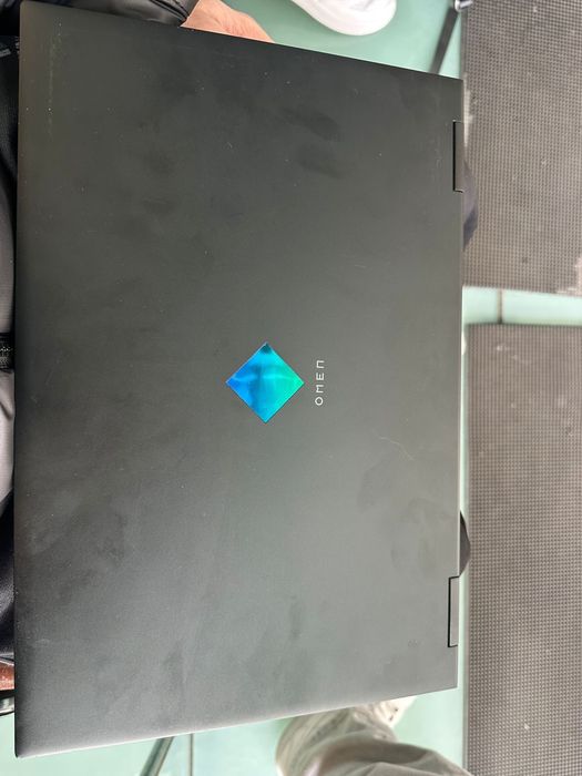 HP OMEN  Gaming Laptop - intel core i7 / RTX 2060